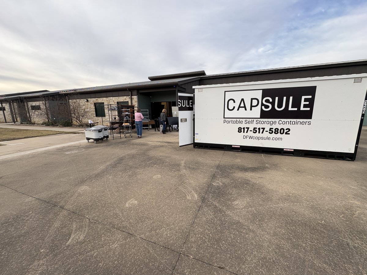 DFWCapsule's tweet photo. When disaster strikes your business, every hour counts. 🏢🌊

We’re on-site today assisting with a major commercial flood recovery. When a business takes on water, the priority is a fast "packout" to protect inventory and equipment so the restoration pros can get to work.

Why DFW Capsule is the choice for commercial restoration:

Speed: We prioritize emergency packouts to minimize your business downtime.

The Mule Advantage: We can place our Capsules in tight commercial alleyways or loading docks where traditional trucks can't fit.

Heavy-Duty Protection: Our steel, weatherproof containers keep your business assets safe and dry right outside your front door.

Local Coordination: We work directly with your restoration contractor to make the process seamless.

From office furniture to retail inventory, we provide the secure space you need to get your business back on its feet.

Facing a commercial restoration project? See how we can help:🔗 https://t.co/8KWvRqY1V2

#DFWCapsule #CommercialRestoration #FloodRecovery #BusinessStorage #DFWBusiness #RestorationLogistics #DallasRealEstate #FortWorthBusiness