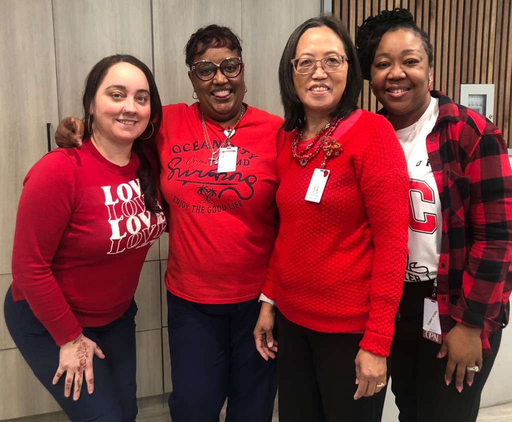 Royal Suites goes red today for National Heart Month!  ❤️❤️❤️❤️❤️