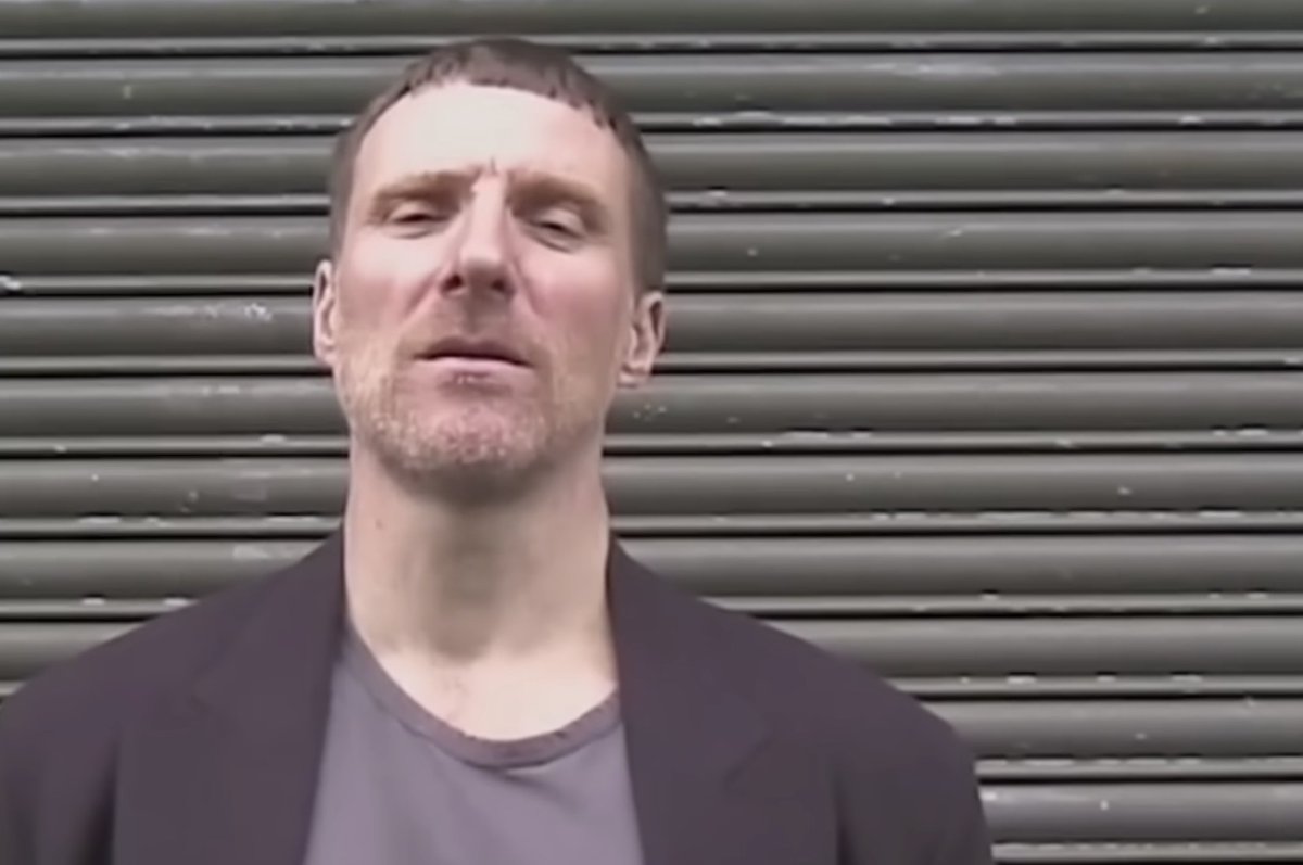 VirginRadioIT's tweet image. Il secondo #RevolverCult di oggi a @RevolverShow è West End Girls nella versione dei #SleafordMods. @VIRGINRINGO 
youtube.com/watch?v=0nTTGw…