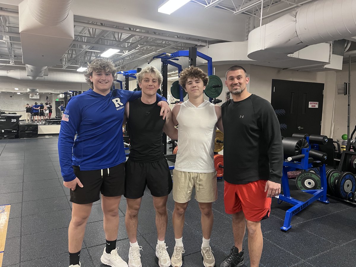 Camden_davis12's tweet photo. Thank you to Coach Adam and GOAT Training for the workout this morning before school. 
Always putting that work in with @CooperFastDLOL @Elliott_Hand 

@willstraka_ @adamgorney @jenkins_elite @PrepRedzoneCO @CoPreps @coloradopreps @CoachJayLong @NateClay77 @tauer34 @CoachJake92 @CoachGlas05 @FCamFB @Sam_DHolman @CoachJournell