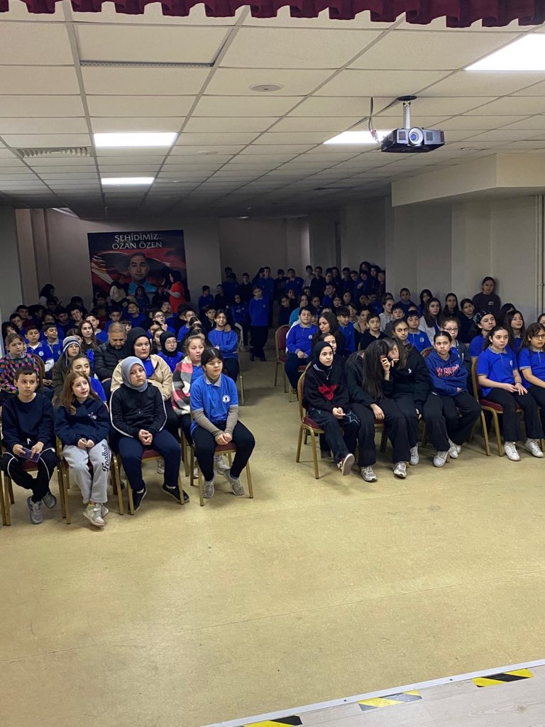 TÜGVA Bolu Ortaokul Koordinatörlüğü olarak, Şehit Ozan Özen Ortaokulu ve Canip Baysal Ortaokulu’nda düzenlenecek Kitap Kurdu Yarışması hakkında öğrencilerimize bilgilendirme yaptık. 📚✨