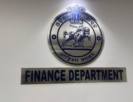 OrissaPOSTLive's tweet image. Odisha Finance Department Principal Secretary Sanjeeb Kumar Mishra Monday asked bankers to make efforts to increase financial literacy among the poor and rural people to protect them from financial fraudsters.

#FinancialLiteracy #FinancialAwareness #RuralBanking #Odisha