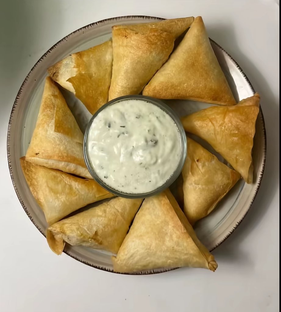 سِهام tweet media