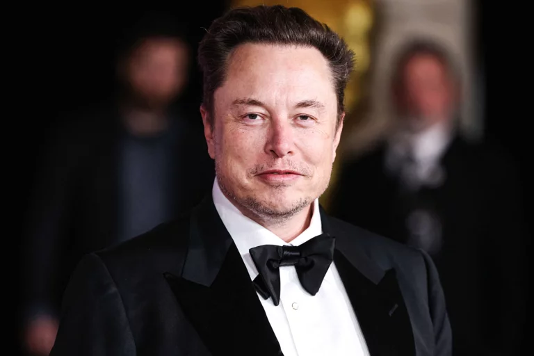 Elon Musk just announced that 𝕏 Chat will undergo rigorous security testing in the coming months and the entire codebase will be open sourced