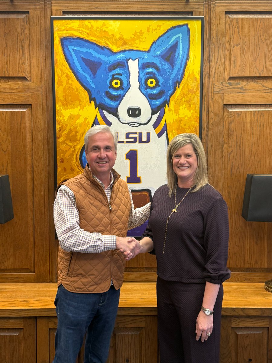 LSUpresident's tweet image. I could not be happier to welcome Meg Casper Sunstrom as the new Chief Communications Officer of the LSU System.  @Megcasper’s expertise in strategic communications coupled with her love of @LSU will elevate how we tell our story across Louisiana and the nation.  #lalege #lagov