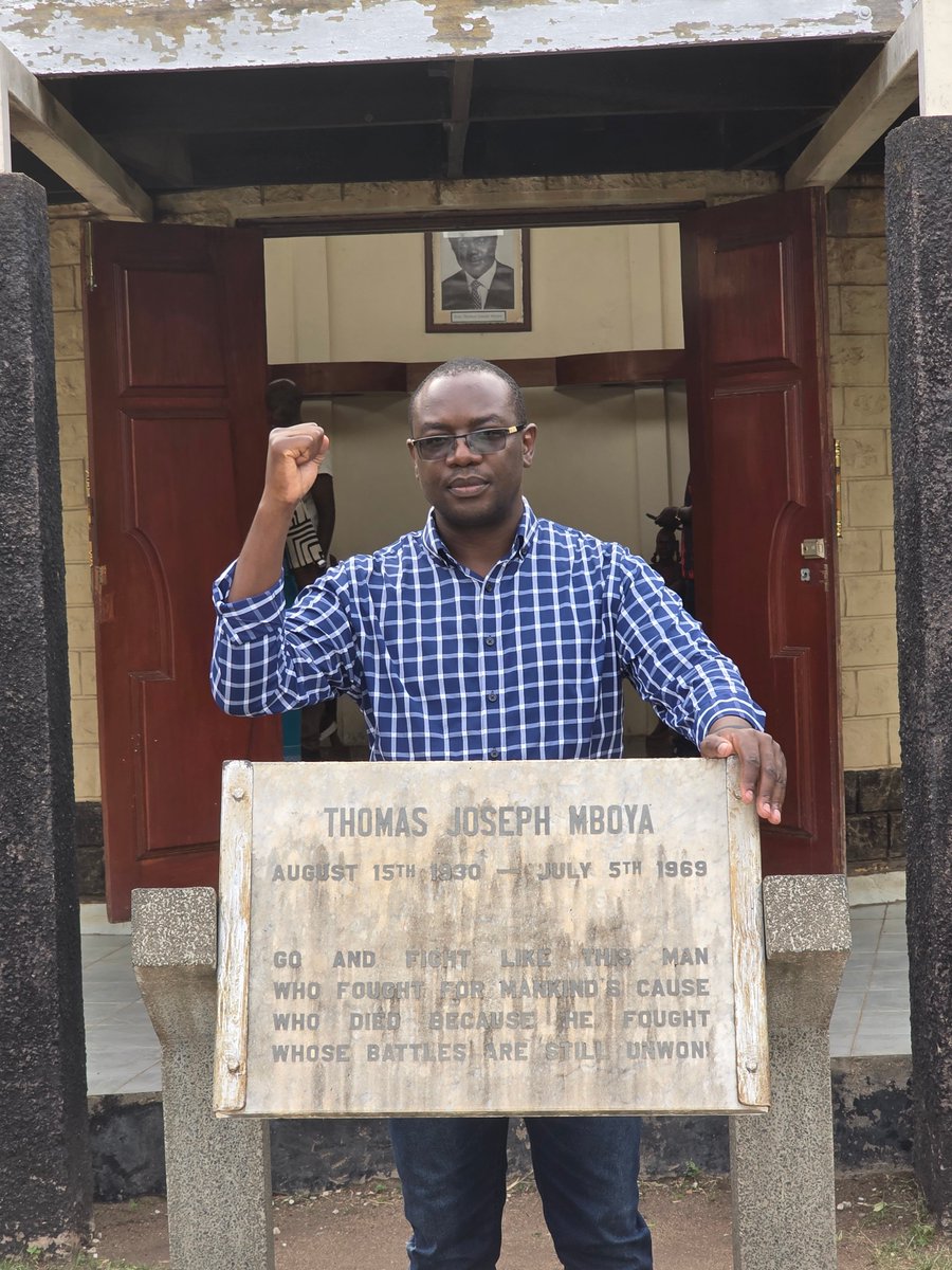 Javasbigambo's tweet photo. I made it to Rusinga Island, that hallowed patch of earth where a Kenyan legend’s powerful legacy and spirit live on. When you visit Tom Mboya’s Mausoleum, something get’s stirred up within you. Then there is the epitaph which bears the force of a bullet. https://t.co/XUtWnbEmI8