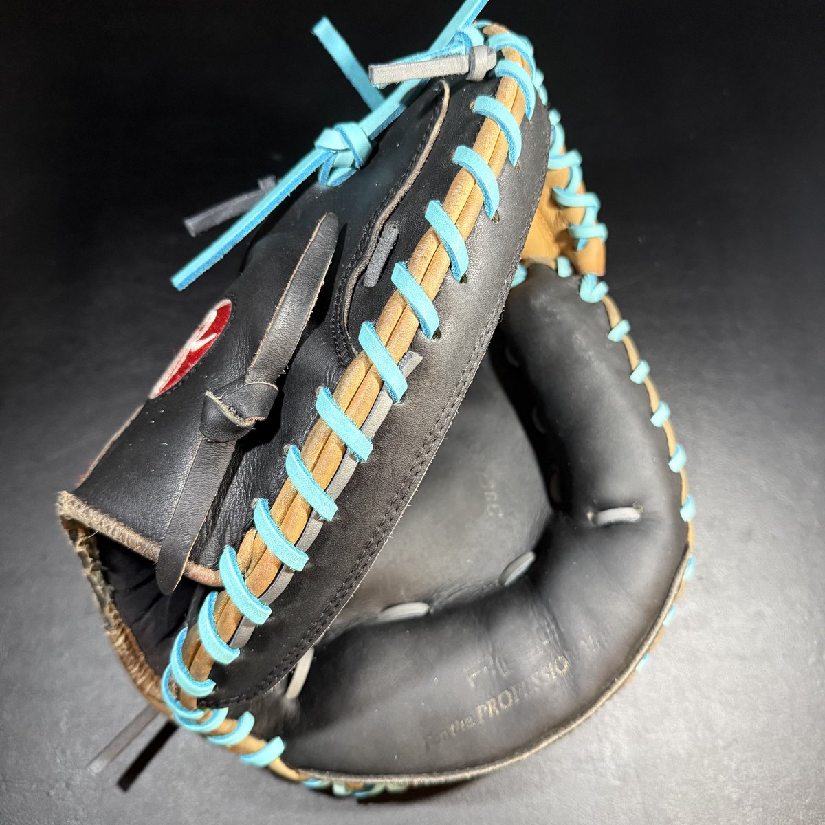 Freshly Relaced tweet media