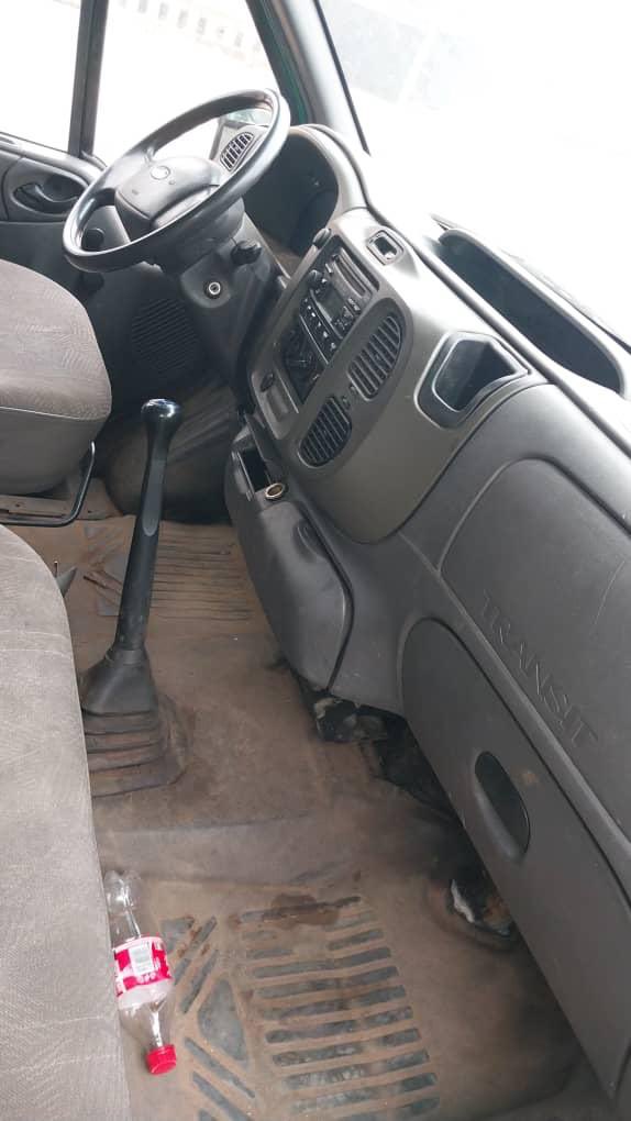 GidiOracle01's tweet photo. Still Available ✨✨✨
Ford Transit High-Roof
Cargo Bus
2005 Model
16V Engine Type
Petrol & Gas Engine
Propeller & Back axle
🏷️N16,000,000
#CleanStocks🎗️ https://t.co/62LikdZpux