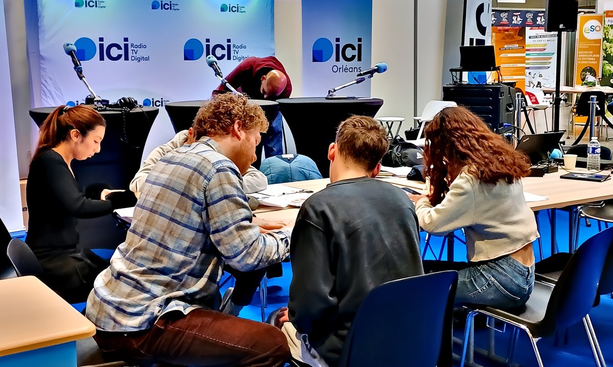 RCValdeLoire's tweet image. #Orientation 🏫
📸 Retour en images sur notre forum de l'orientation d'#Orléans à CO'Met ! Exposants et visiteurs, merci d'être venus aussi nombreux 🙏

📅 Nous vous donnons RDV à :
📍 Gien le 12 février
📍 Villemandeur le 6 mars

🔗 rcvl.fr/orientation-20…