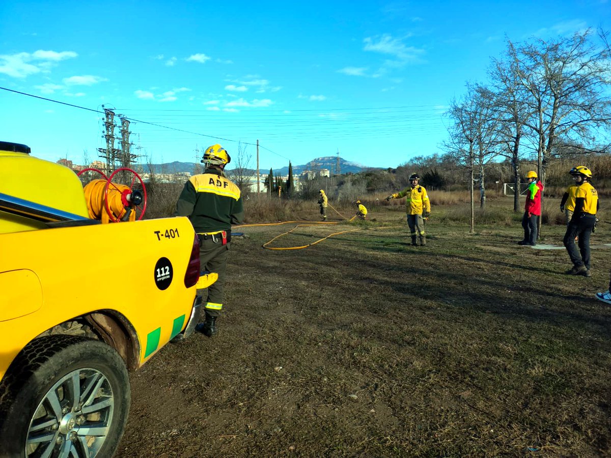 Emergències Terrassa tweet media