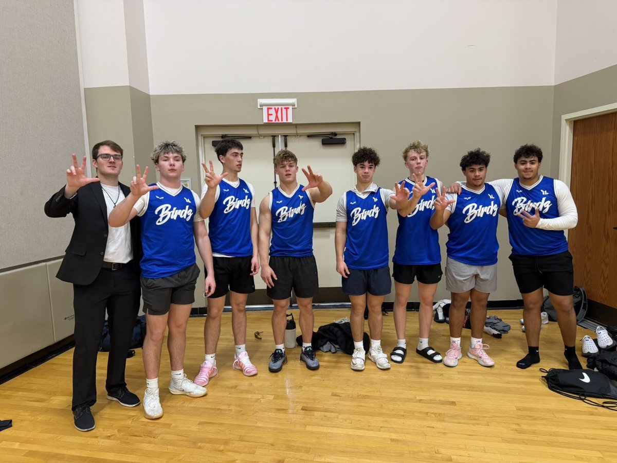 Dev_newsom1's tweet photo. younglife bball https://t.co/8QB83MeU12