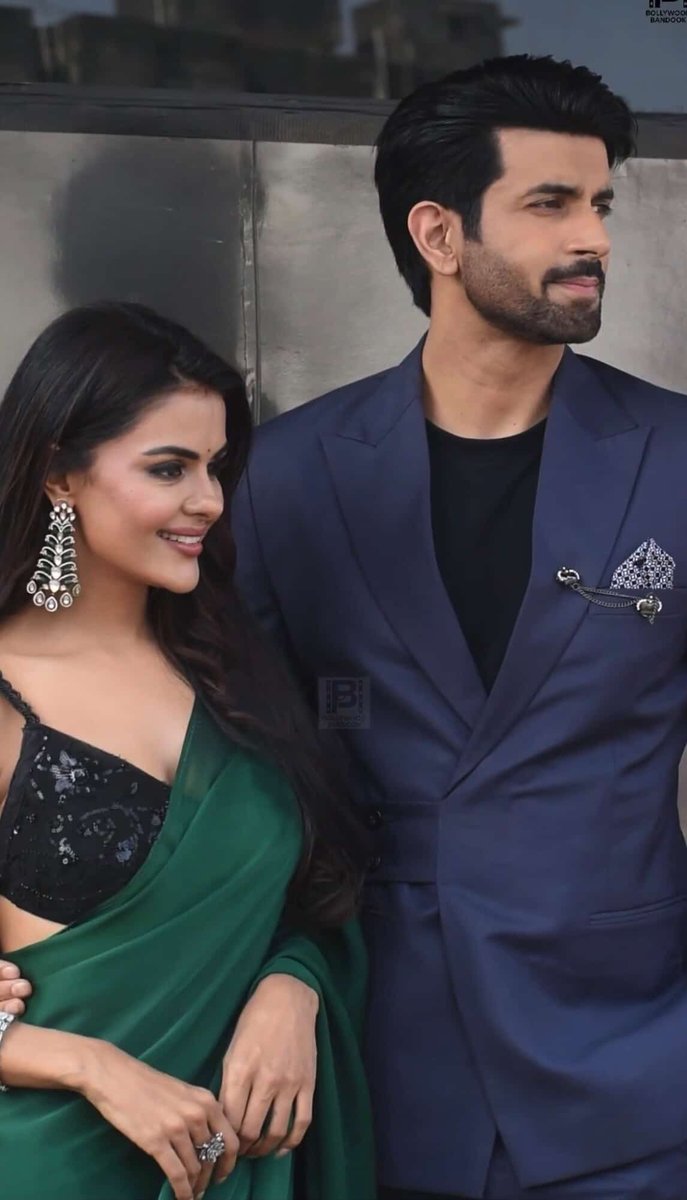 Hottest Jodi 🥵❤️‍🔥

SHADI MUBARAK ARYANTA