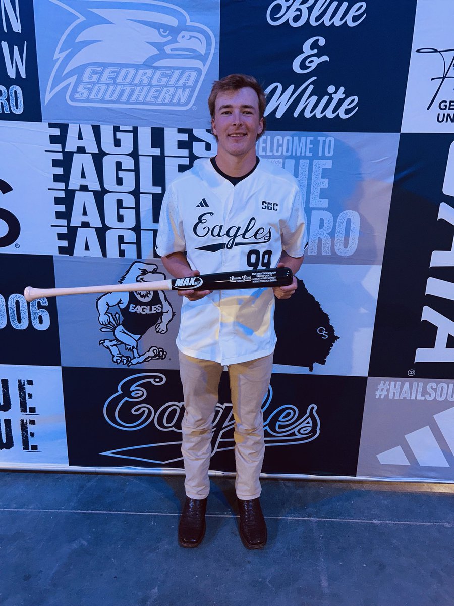 Simmons Strong Foundation tweet media