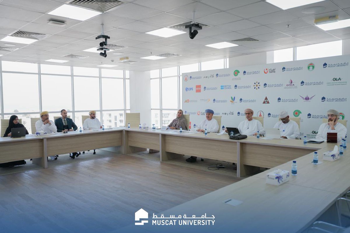 Muscat University جامعة مسقط tweet media
