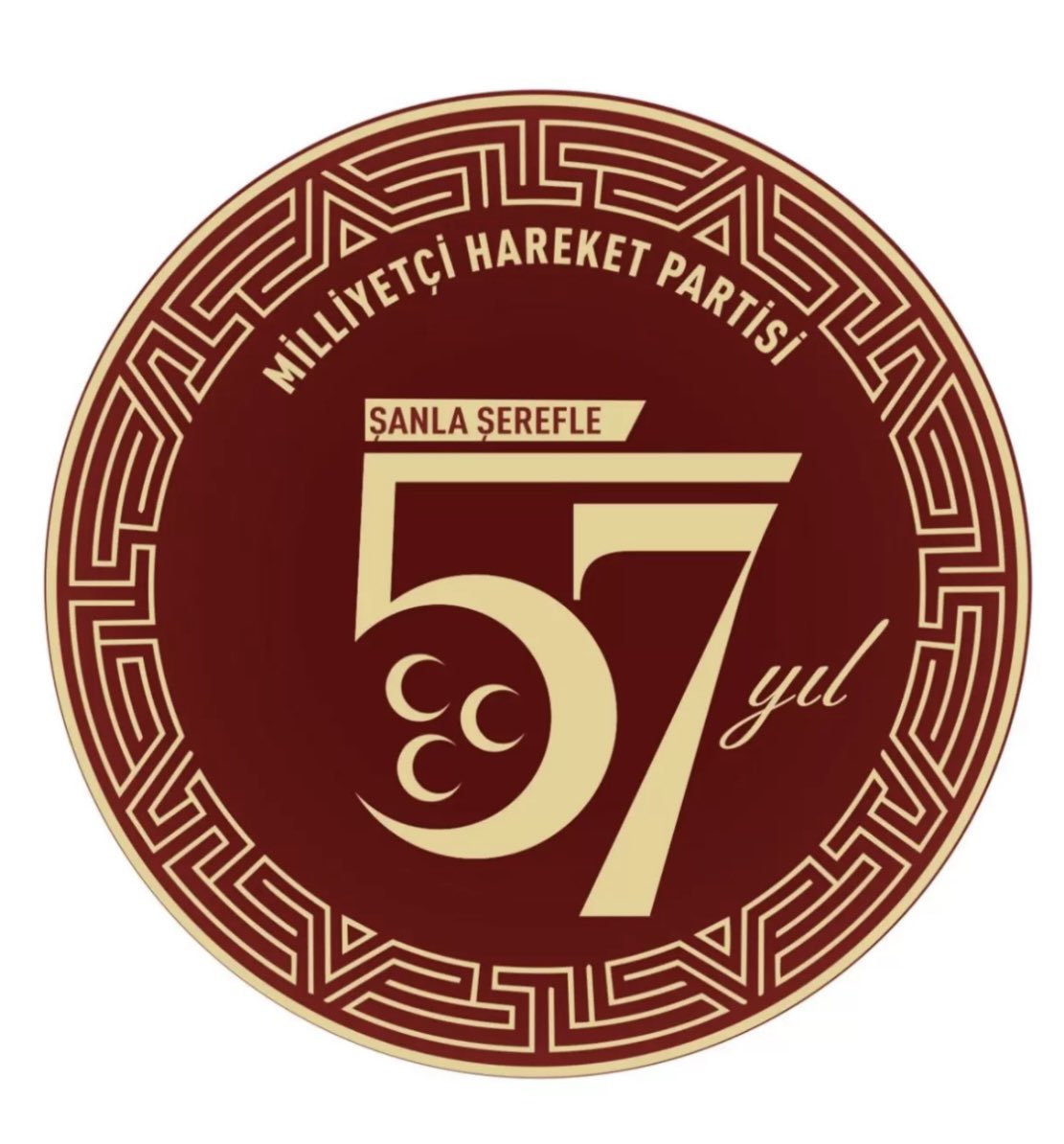 8-9 Şubat 1969’un Adana’sında bir kere kalkan üç hilalimiz hamd olsun bir daha inmedi, indirmeye çalışanlara da fırsat verilmedi.
On yılların tozunu yuttuk, ama hain oyunları yutmadık.
On yılların zorluklarıyla test edildik, ama milli birlik ve kardeşliğimizin testisini