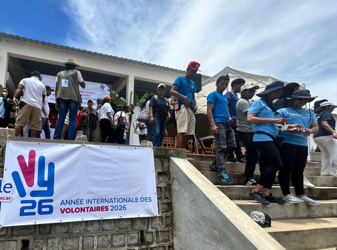 UNV_ESARO's tweet photo. This 2026 #VolunteerYear, countries across the region are scaling up volunteer action.

Last week, the government of #Madagascar🇲🇬 launched the Year with a national reforestation drive. Because, making the world better often starts with something as simple as planting a tree.🌱 https://t.co/FmI1MjhK2h
