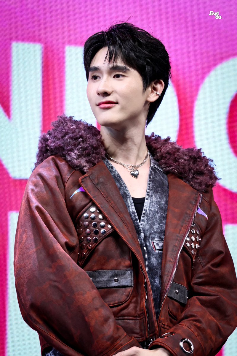 เท่มากคับนลบ. 🤏🏻

– ☘︎︎ <a href="/kasibook/">กษิบ๊อง (ปลูกผลเขือเทศ)</a> #kasibook 

TRUE5G FANDOM OF SMILE
#GFFBSmileBESTwithTRUE5G