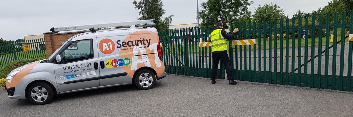 a1_securityuk's tweet photo. Founded in 1988, we’re Grantham’s trusted security partner — mobile patrols, static guards, alarm response and keyholding to protect your property in Lincolnshire. Reliable local cover you can count on. https://t.co/8pX9UNJesP #GranthamSecurity https://t.co/64VqudP1V8