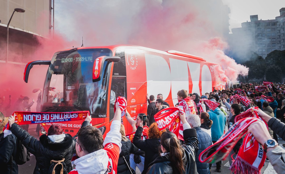 RealSporting's tweet photo. ❤️‍🔥 🔴⚪ 𝑂𝑟𝑔𝑢𝑙𝑙𝑜, 𝑝𝑎𝑠𝑖𝑜́𝑛 𝑦 𝑡𝑟𝑎𝑑𝑖𝑐𝑖𝑜́𝑛. https://t.co/GLPXy8v2Mz