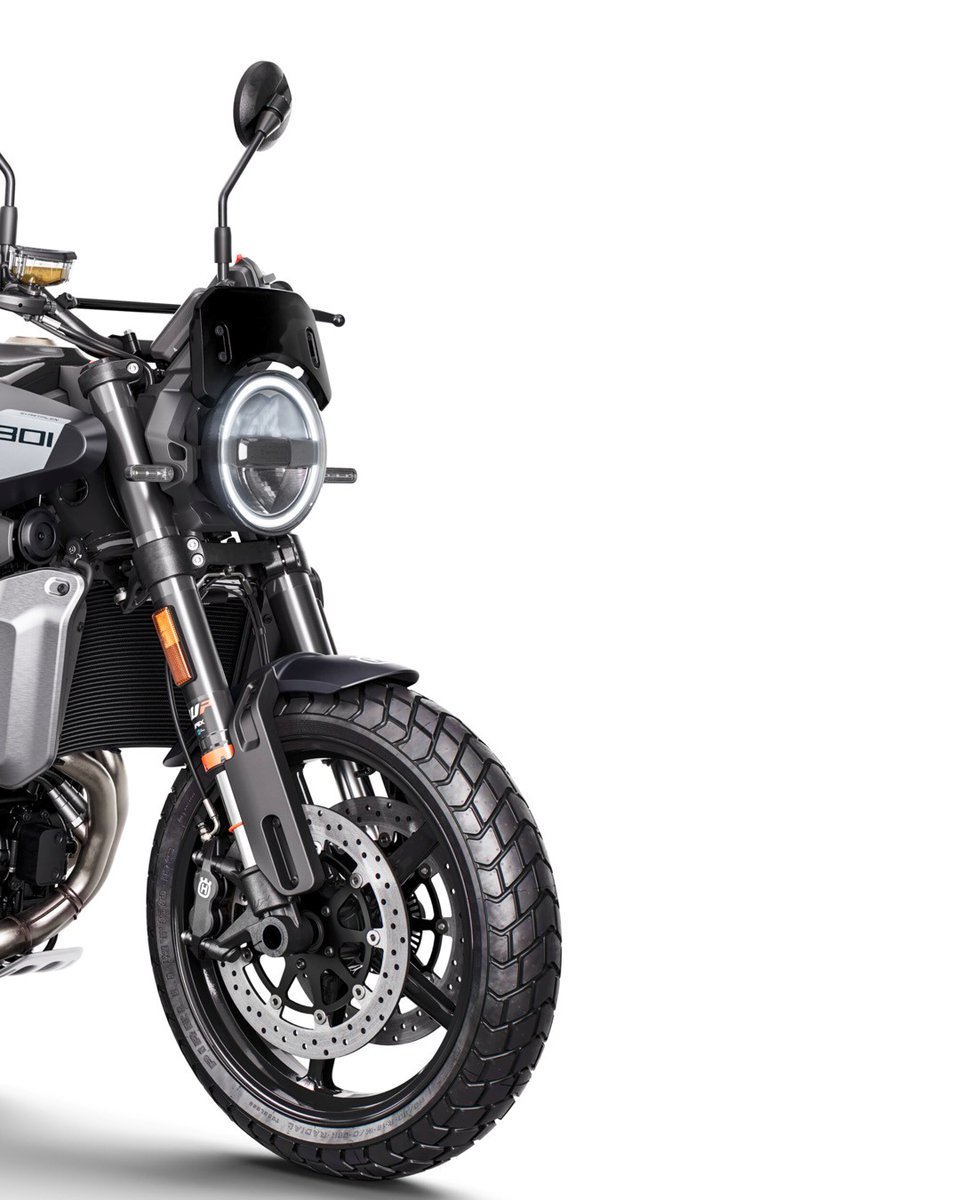 HQV_MotoUK's tweet photo. Featuring a 105 horsepower parallel twin engine concealed by bodywork that mixes modern design cues and nods to its heritage, the Svartpilen 801 creates a class of its own https://t.co/2wUCYUKEZO
#Husqvarna #RideHusqvarna #GoRide #Naked #Svartpilen801 #StudioMonday https://t.co/vJiDuz9C4D