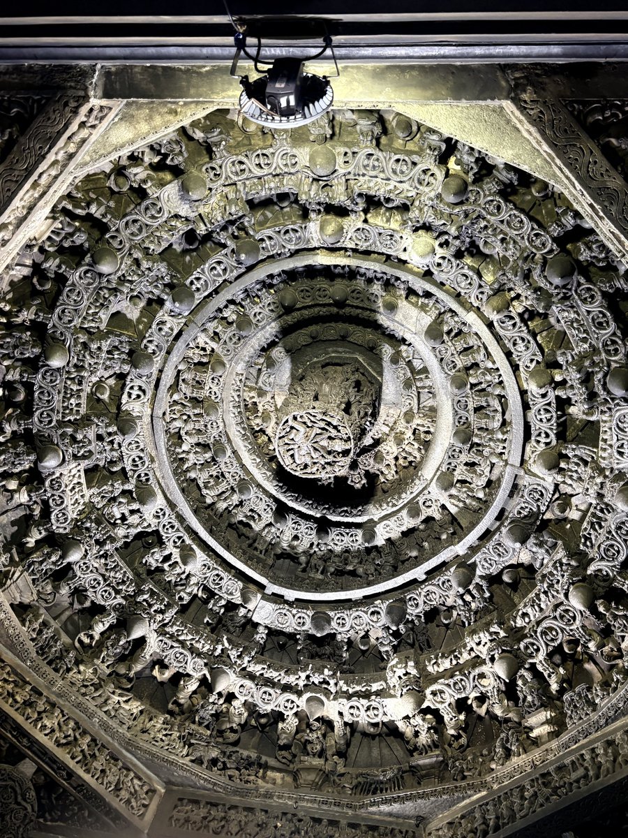 Darshan🇮🇳 tweet media