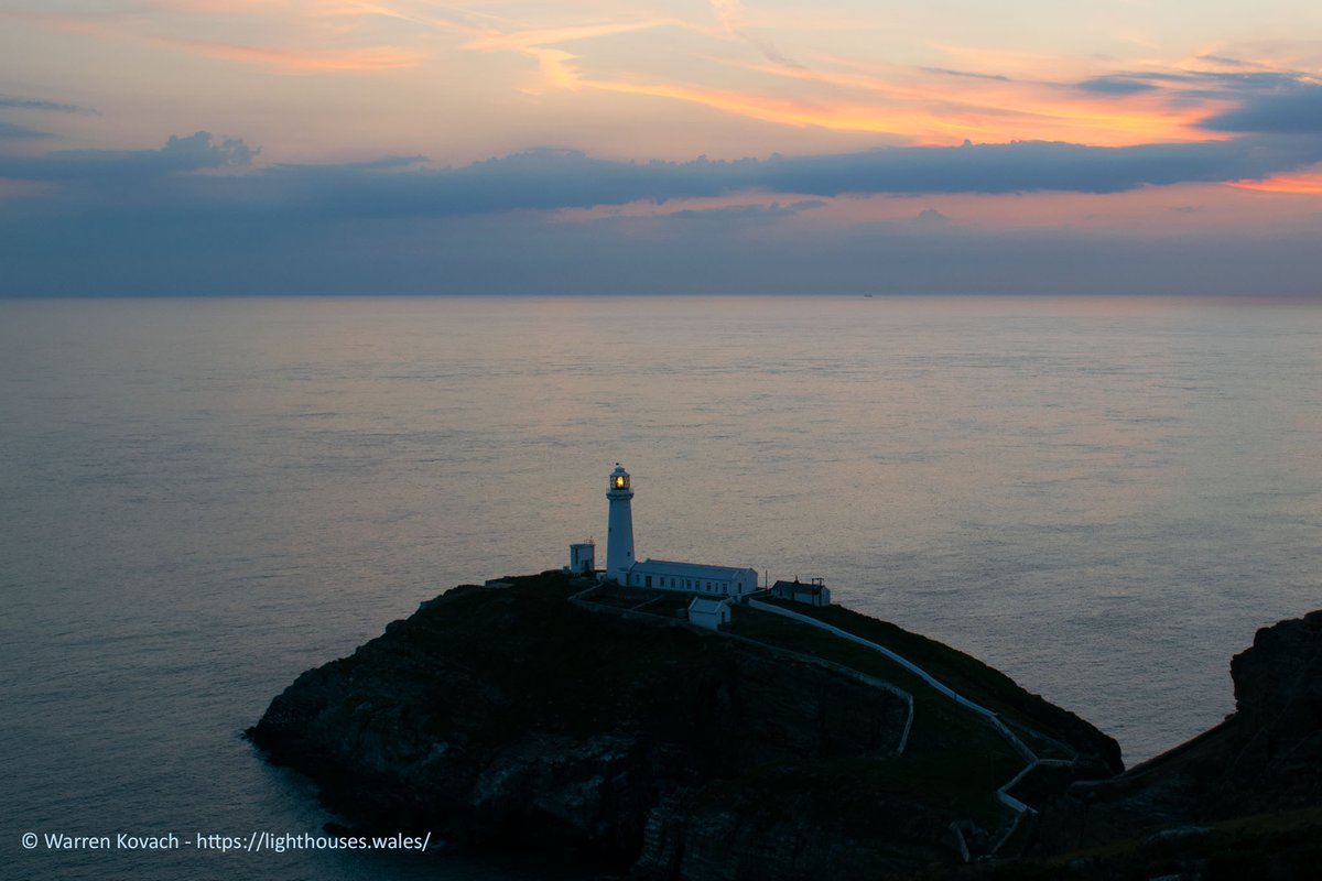 Lighthouses Of Wales tweet media