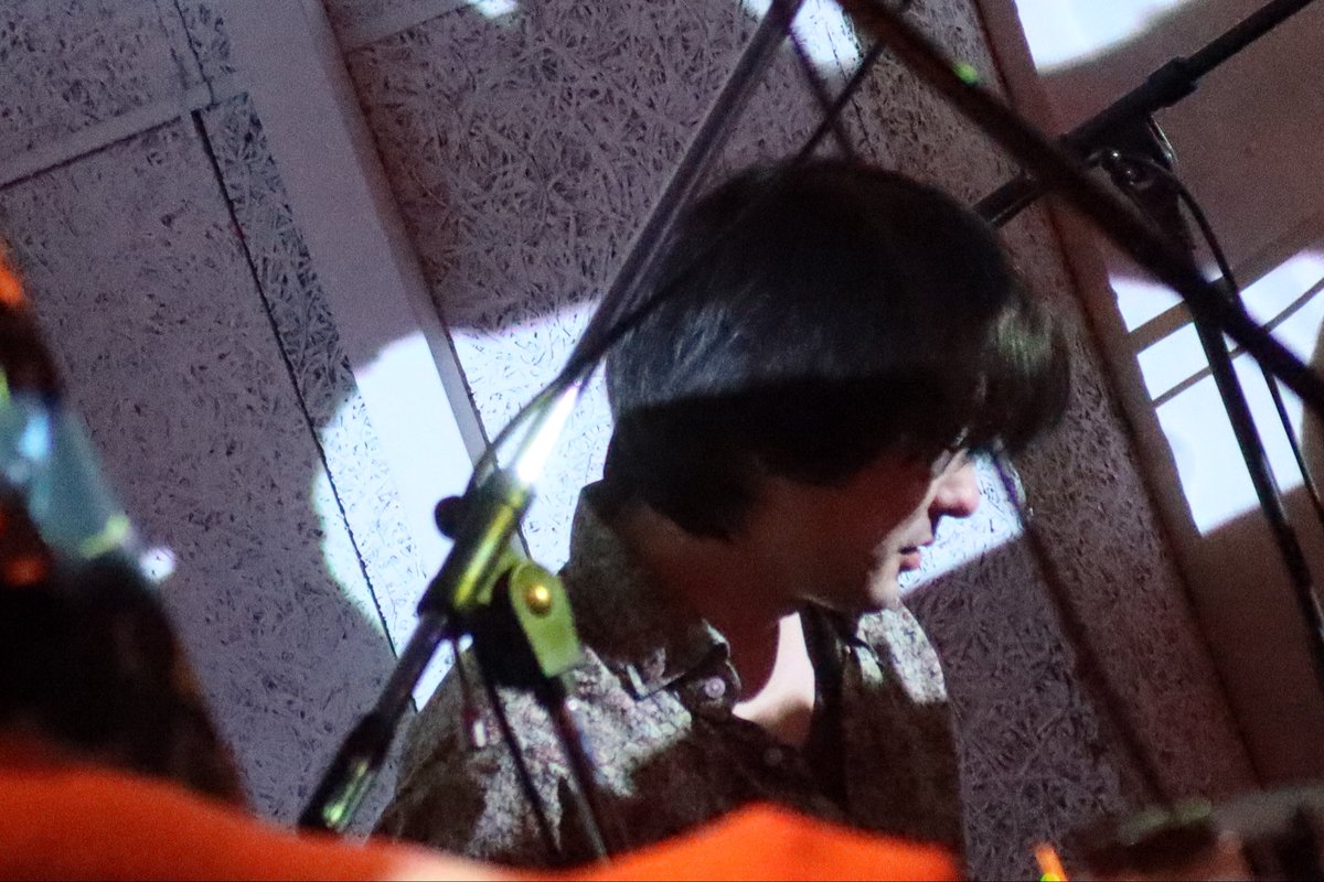土曜はヒソミネのライブにお越しいただきありがとうございました！

今回も対バンの方々がみんなかっこよくて良い刺激になりました。
ヒソミネ店長の差配はいつも最高です！

またよろしくお願いします！