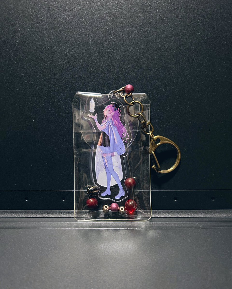 柊優花さんのAliceアクキー、保護ケース入れたついでにちょっと