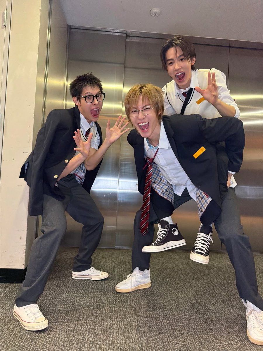 GaIocher's tweet image. Nama: edward
Hobi: gendong yang cantik2