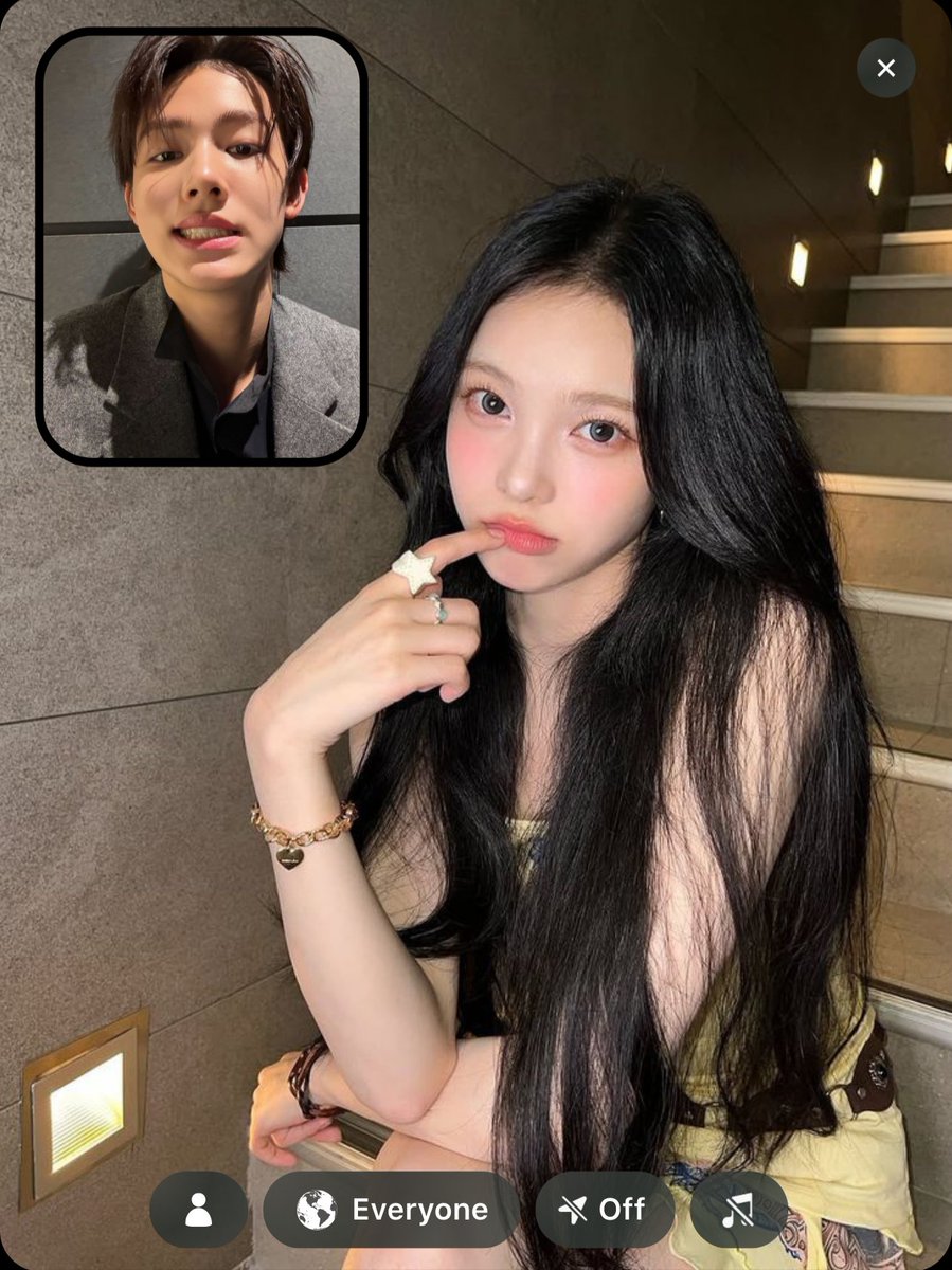 aesy 🦭 tweet media