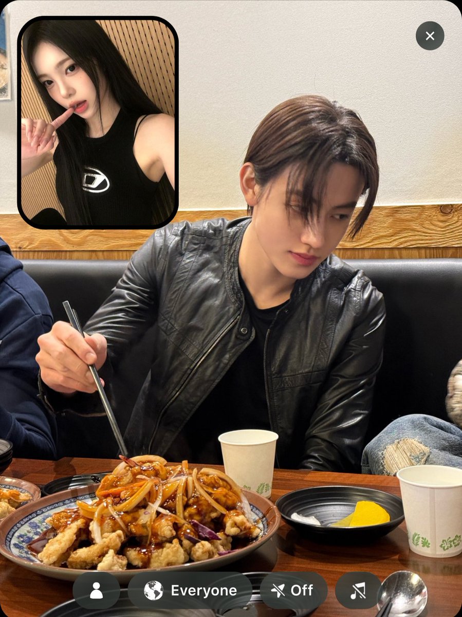 aesy 🦭 tweet media