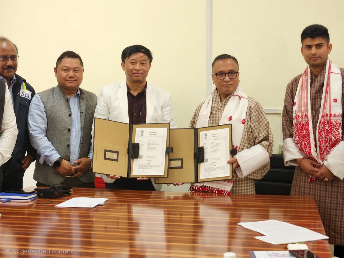 aplnamrup's tweet photo. An agreement was signed today at the Boitamari Plant Office, Bongaigaon, between APL and Bhutan Board Products Limited for the supply of formalin. The agreement was signed by Shri Rajnesh Gogoi, Managing Director of APL, and Mr. Yeshi Dorji, CEO of Bhutan Board Products Limited. https://t.co/VZ8LuElCRd