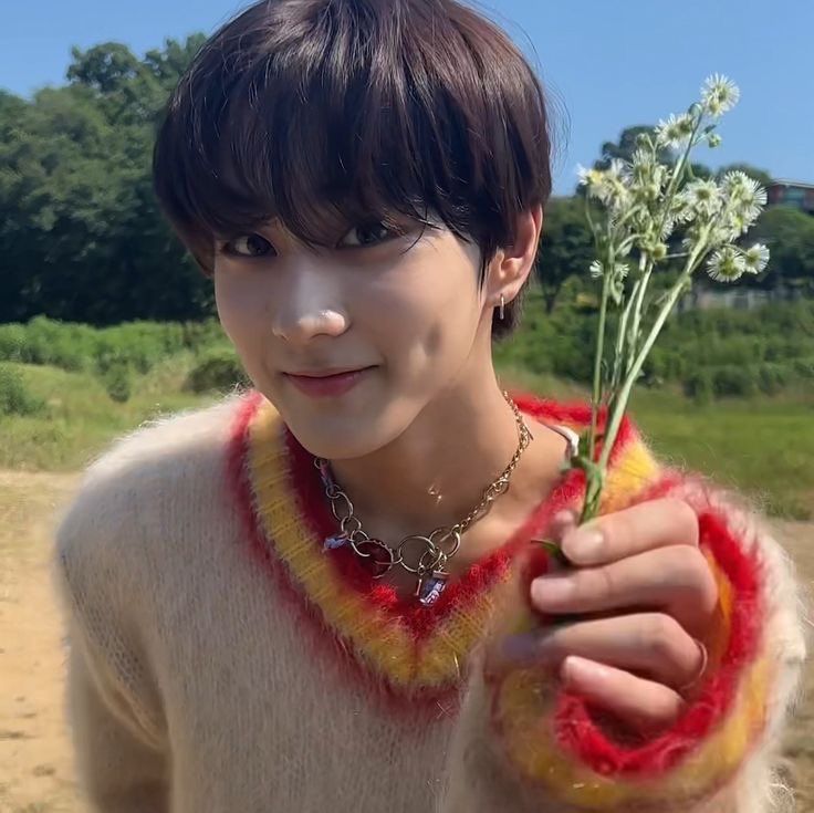 私が世界で1番尊敬していて世界で1番だいすきな人のお誕生日。
お誕生日おめでとうジョンウォン😌♡
生まれてきてくれて、私の人生に現れてくれて本当にありがとう、これから先もジョンウォンに沢山の幸せが降り注ぎますように🍀*゜
#HAPPY_JUNGWON_DAY