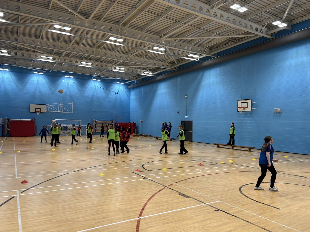 Newland School for Girls tweet media