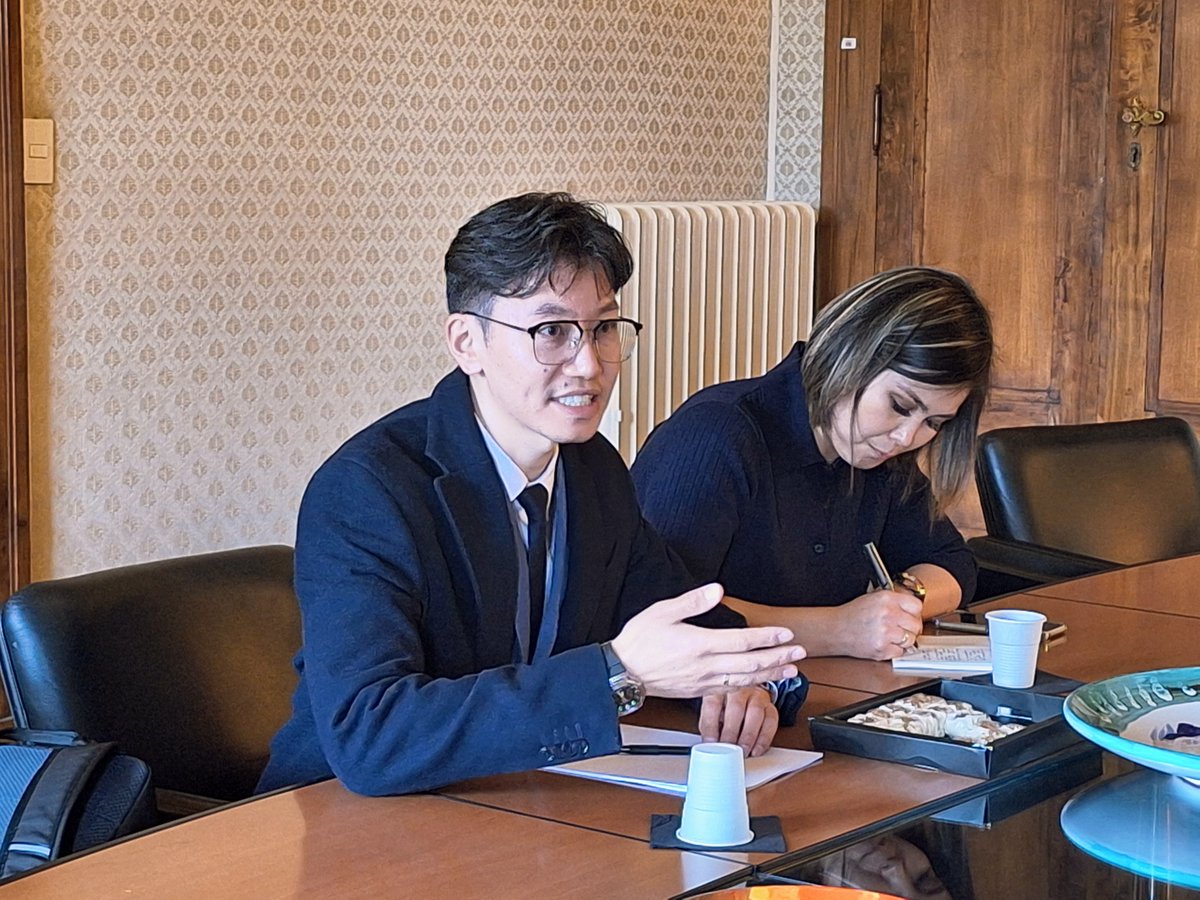 Università per Stranieri di Perugia tweet media