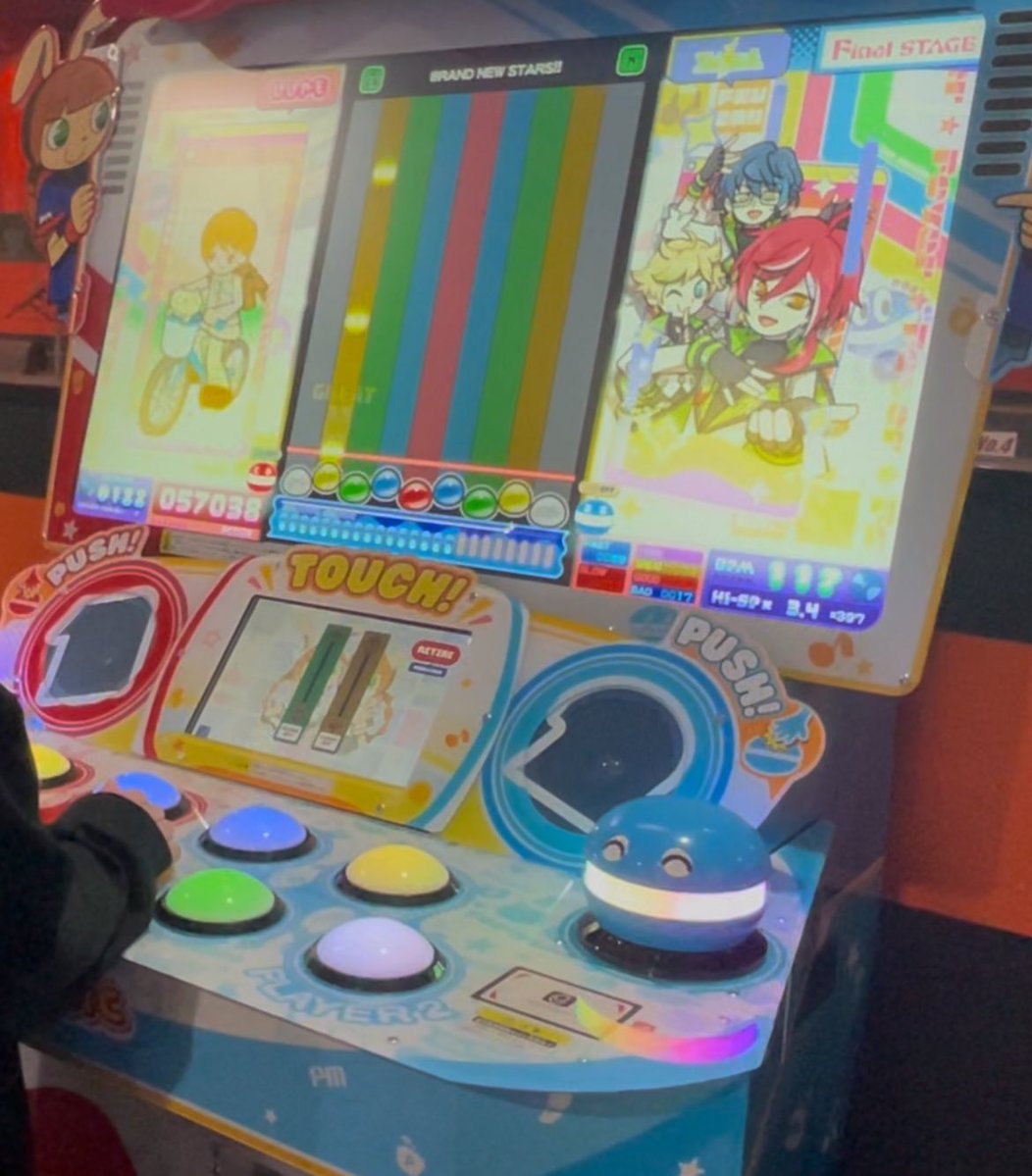 panic_kaiware's tweet image. 遊んできた⸜( ˶'ᵕ'˶)⸝
いつも使ってたししゃもを選んで、可愛かった…
そして懐かしくて譜面覚えてるポップンの曲も楽しんできた…