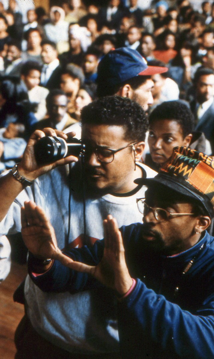 redapples's tweet photo. @__Wavve Ernest Dickerson deserves equal credit for the double dolly shot https://t.co/DspLYTaB9q