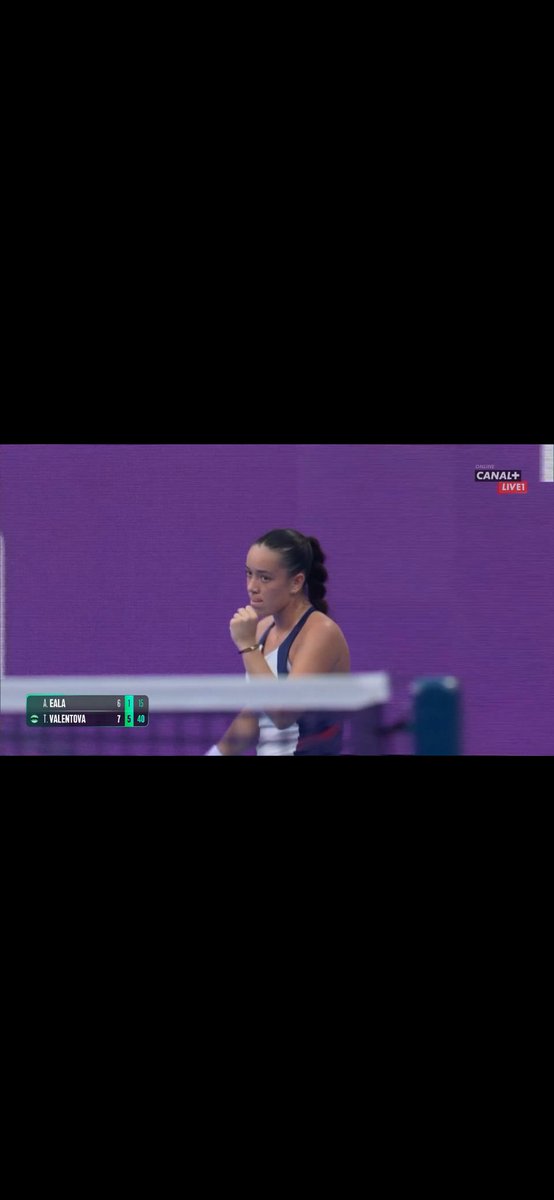 Alex Eala with the breadstick!

Thank you next.