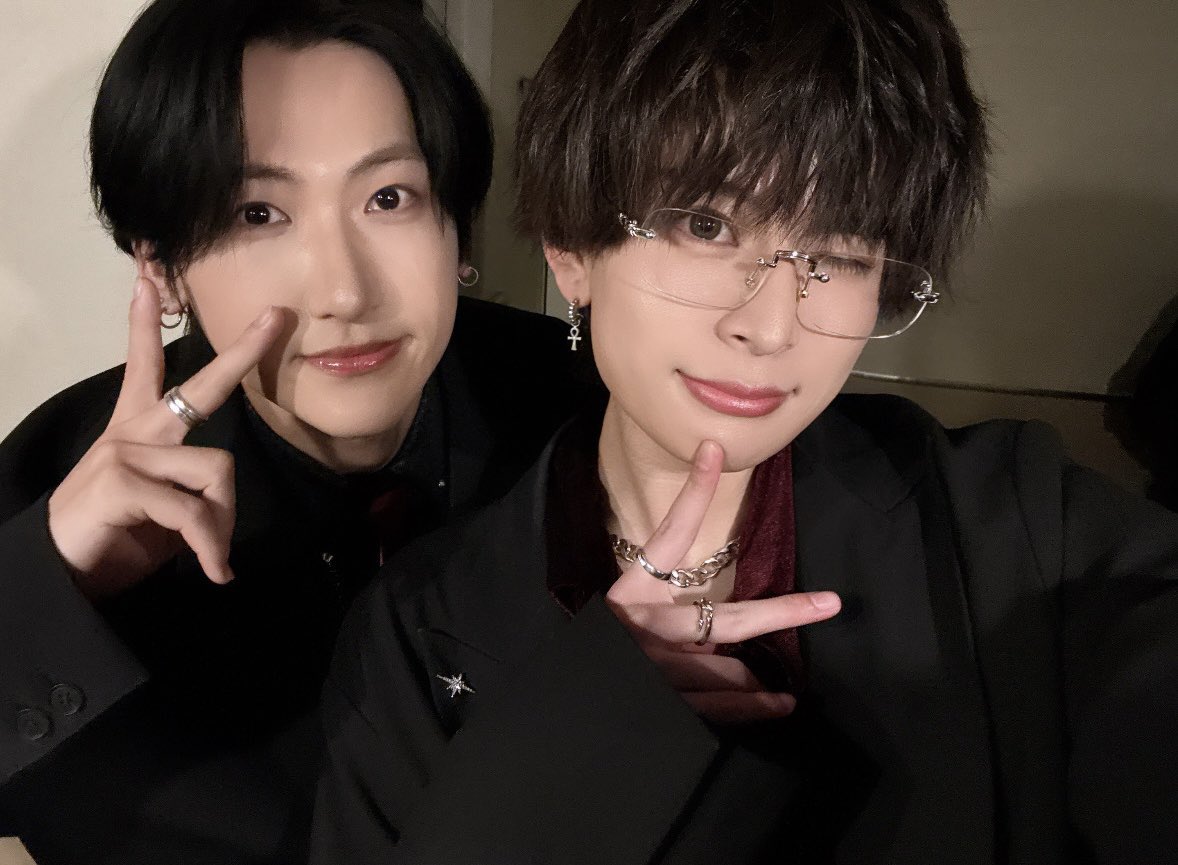 ~ワンマンライブ~
ありがとうございました❗️

けいとくんHappyBirthday！🎂
頼れる兄貴25歳おめでとうです😎🎤
そして5人での久しぶりのライブ嬉しかったな~☺️ 平日でしたがお休みの方もお仕事や学校終わりに来てくれた皆様もありがとうございました！🙌
