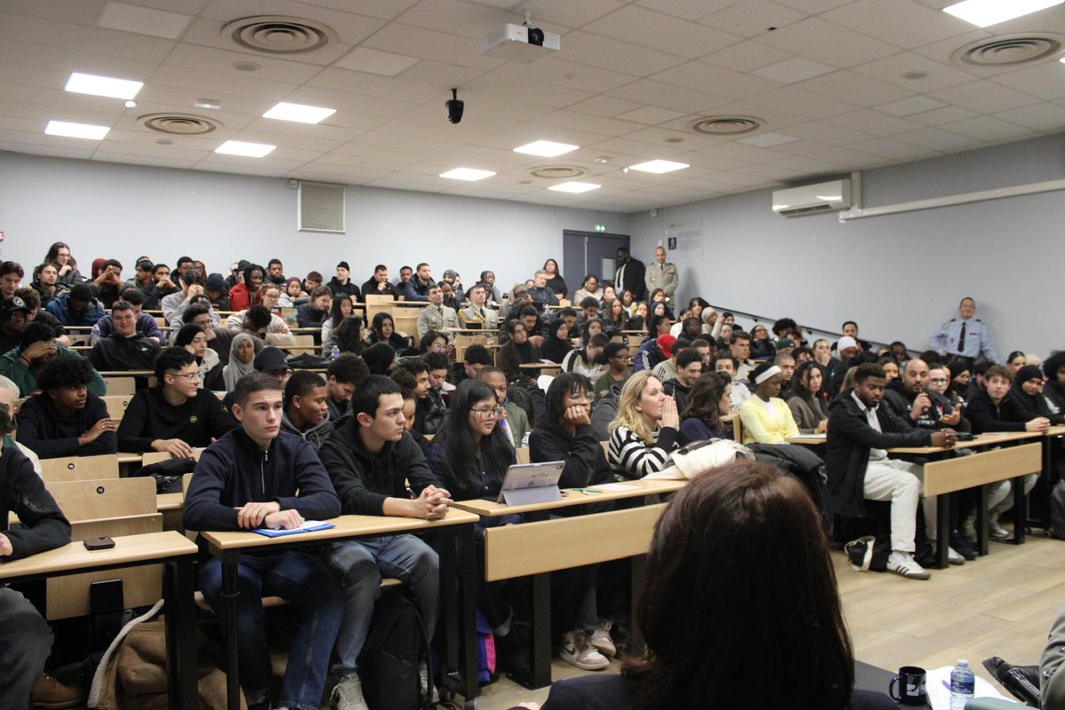Délégation Militaire Seine-Saint-Denis tweet media