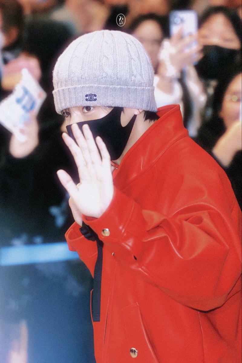 visionoflove_95's tweet photo. 260209
#태형 #KimTaehyung #TAEHYUNG #BTSV #BTS #V #뷔 https://t.co/OCxWQjCcQm