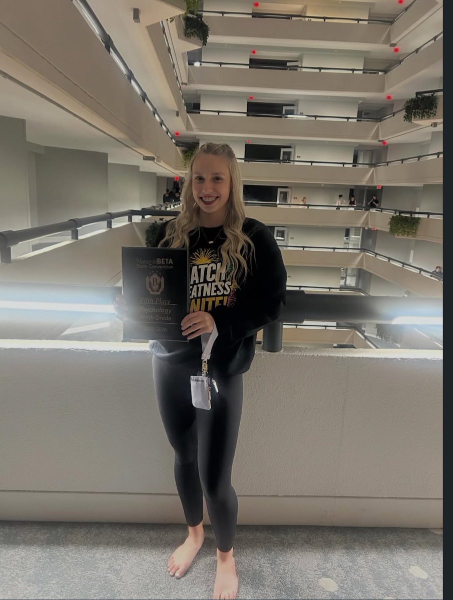 Hay_Carner's tweet photo. Had such a fun weekend in Myrtle Beach for my first Beta Convention! I placed 5th for 9th grade psychology and we placed first for group talent! Berkeley Beta is something truly special! Can’t wait for Nationals in June! #🅱️E ELITE‼️@CESCRWZ @CarEliteNCorg @JRWZ5205 @PampUSC1 @dugerl322 @coach_ruechel