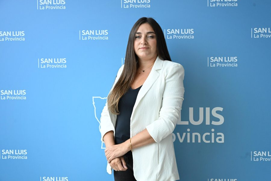 agenciasanluis's tweet photo. 👉 Valeria Lange será la nueva delegada organizadora del Municipio de Suyuque

En línea con el objetivo del Gobernador de desarrollar una planificación territorial estratégica para la provincia, Valeria Lange asume como la nueva delegada.

https://t.co/juY4JQ7yrr https://t.co/xDqfEvZvvN