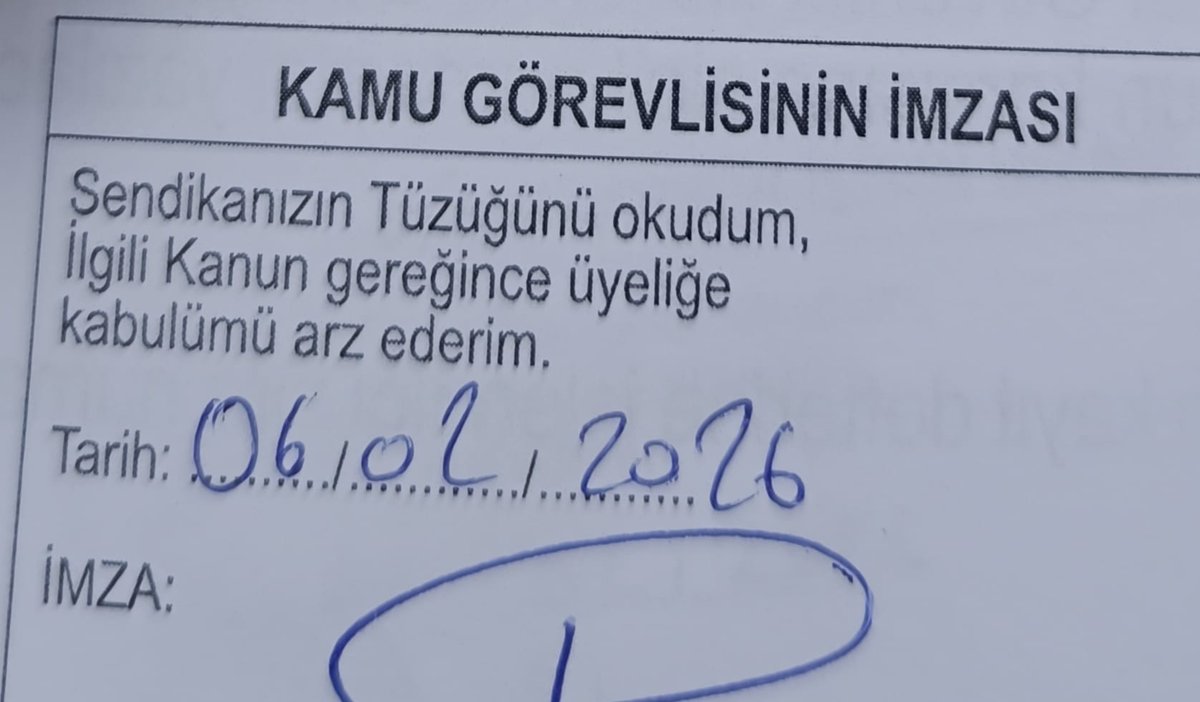 Gelecek güzel günlere olan inancımızla umudu büyütüyoruz. Eğitim emekçileri, ekonomik, özlük ve demokratik kayıplarını yeniden kazanmak için Eğitim Sen’de birleşmeye devam ediyor. Birleşirsek kazanırız!
Yaşasın Eğitim Sen!
Yaşasın örgütlü mücadelemiz!