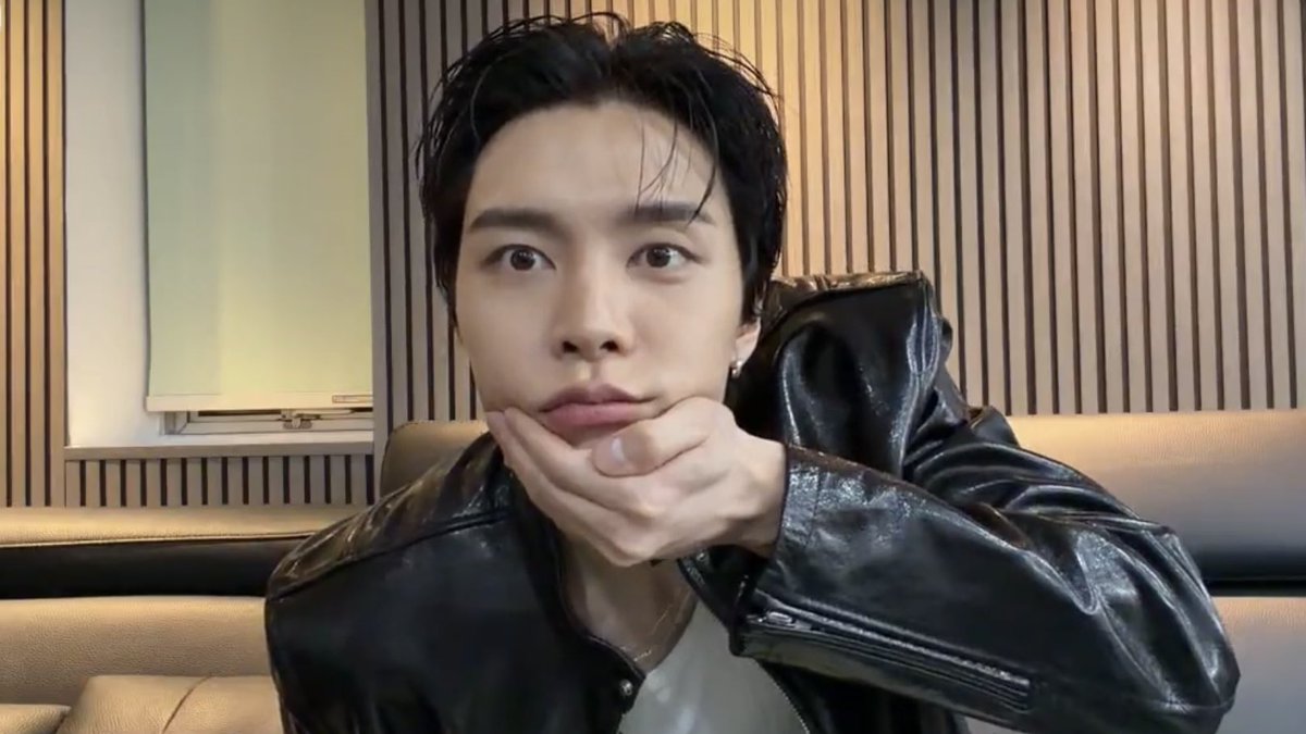 yum_y__0's tweet image. 🖤