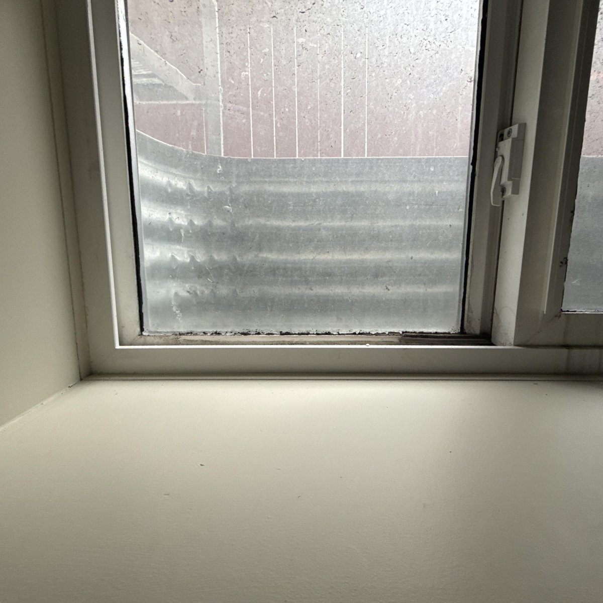 Mold spores can remain dormant for long periods in nutrient-poor environments. Once favourable conditions return, they can "wake up" and start growing. This is why old buildings or items stored for decades can suddenly develop mold. We find and fix sources of unhealthy #indoorair