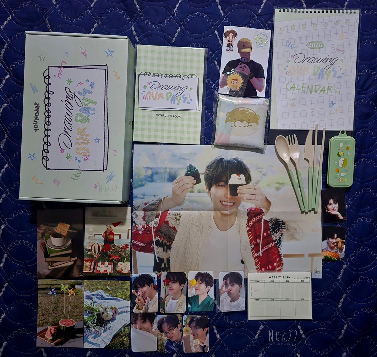 ได้มาหลายวันละ
น่ารัก ดีต่อใจสุดๆ
ของก็ตะมุตะมิ น่ารักไปหมด
ส่วนของแถมนั้น กร้าวใจมาก 🤭
รอยยิ้มของช้านนนนนน

#รีวิวPeachMoon
#2026SEASONSGREETINGS 
#CHOIYOUNGJAE 
#YOUNGJAE #영재