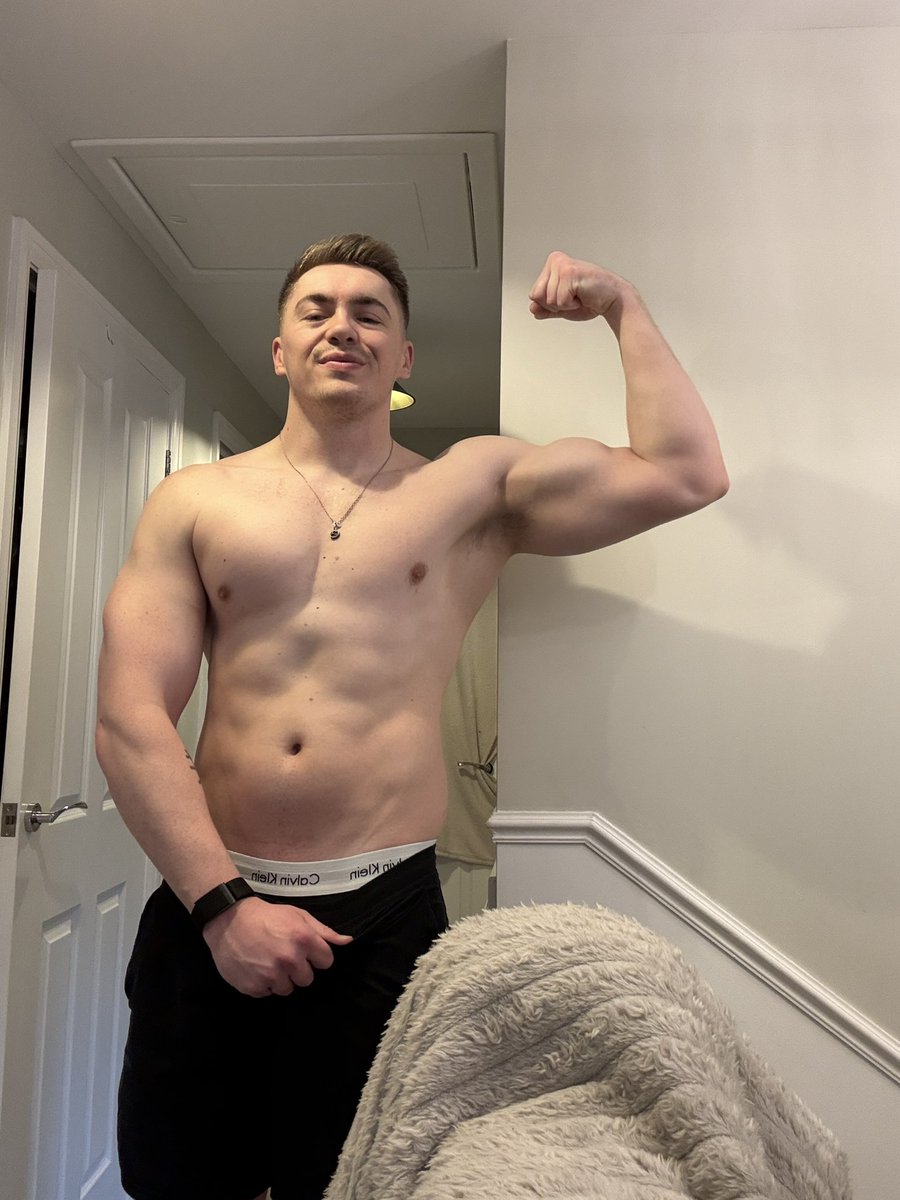 Alpha Alex 🐺 tweet media