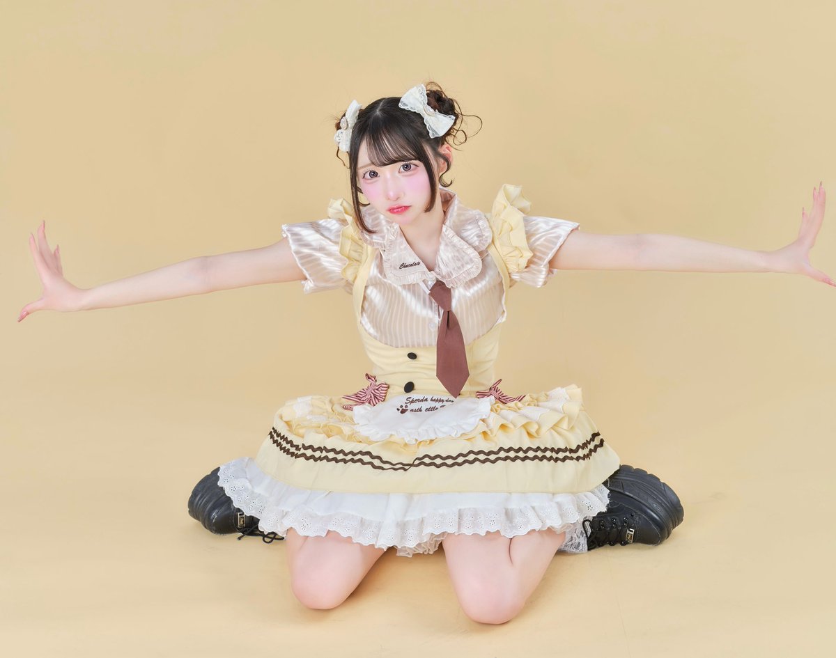 suzu_zuttomo's tweet photo. ひとりで立てなぁーーい https://t.co/Qg01sDpOni