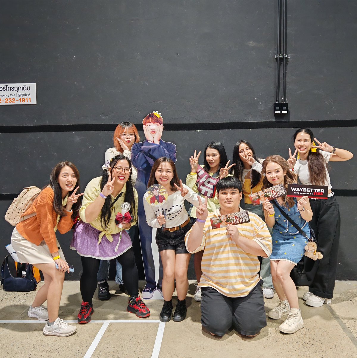 aSmileForYuchan's tweet photo. ผ่านไปแล้วกับงาน WAY BETTER WORLD TOUR:Global Warming in BKK ขอบคุณทุกคนที่ร่วมถ่ายรูปกับสแตนดี้ยูชานด้วยนะคะ

ทางเราอยากชวนทุกคนมาบรรยายความประทับใจเก็บไว้เป็นความทรงจำที่ได้เจอยูชานกันค่า ติดแท๊กตามนี้ได้เลย~
#ในที่สุดช้อยส์ไทยได้เจอยูชานแล้ว
#Global_WarminginBKK
#WAYBETTER https://t.co/DtDIpRQNyd